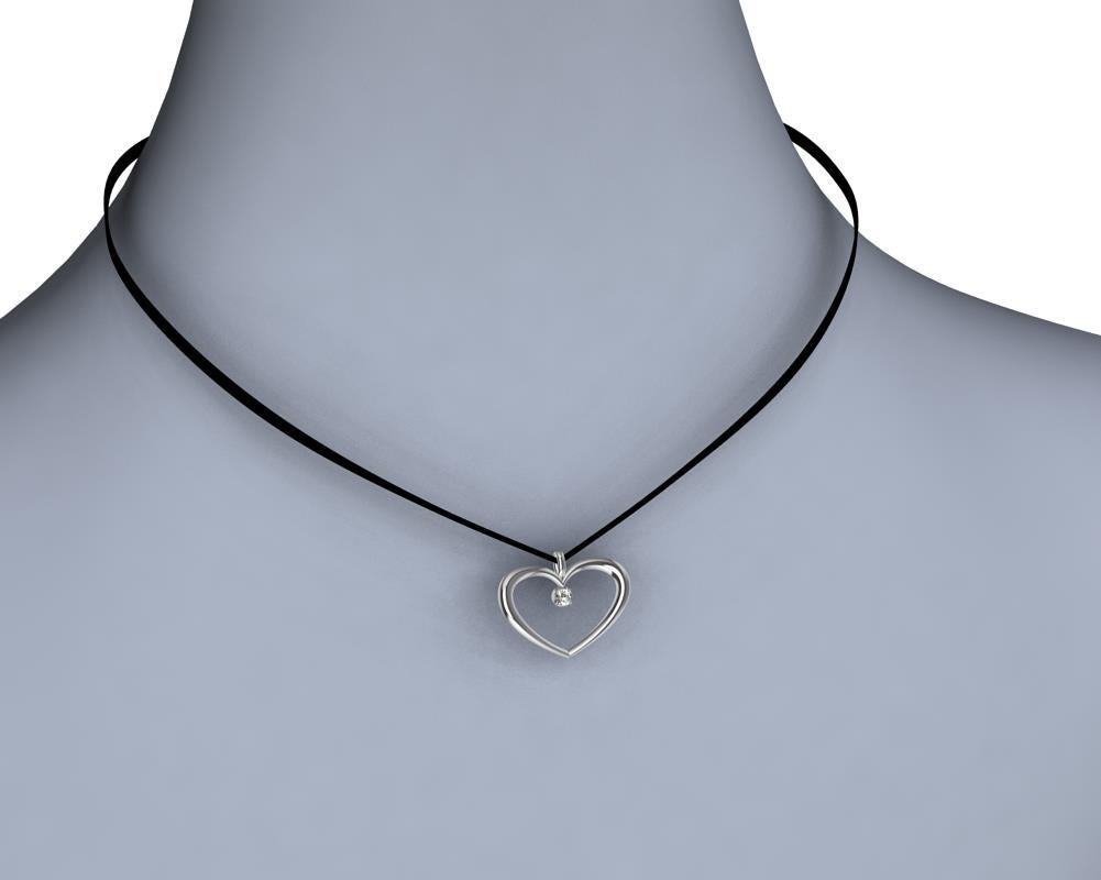 Women's or Men's 14 Karat White Gold and GIA Diamond Polished Tapered Heart Necklace For Sale