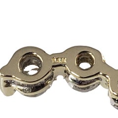 14 Karat Weißgold-Anhänger mit abgestuften Diamanten
