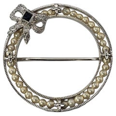 14 Karat White Gold and Seed Pearl Circle Pin/Brooch #21402