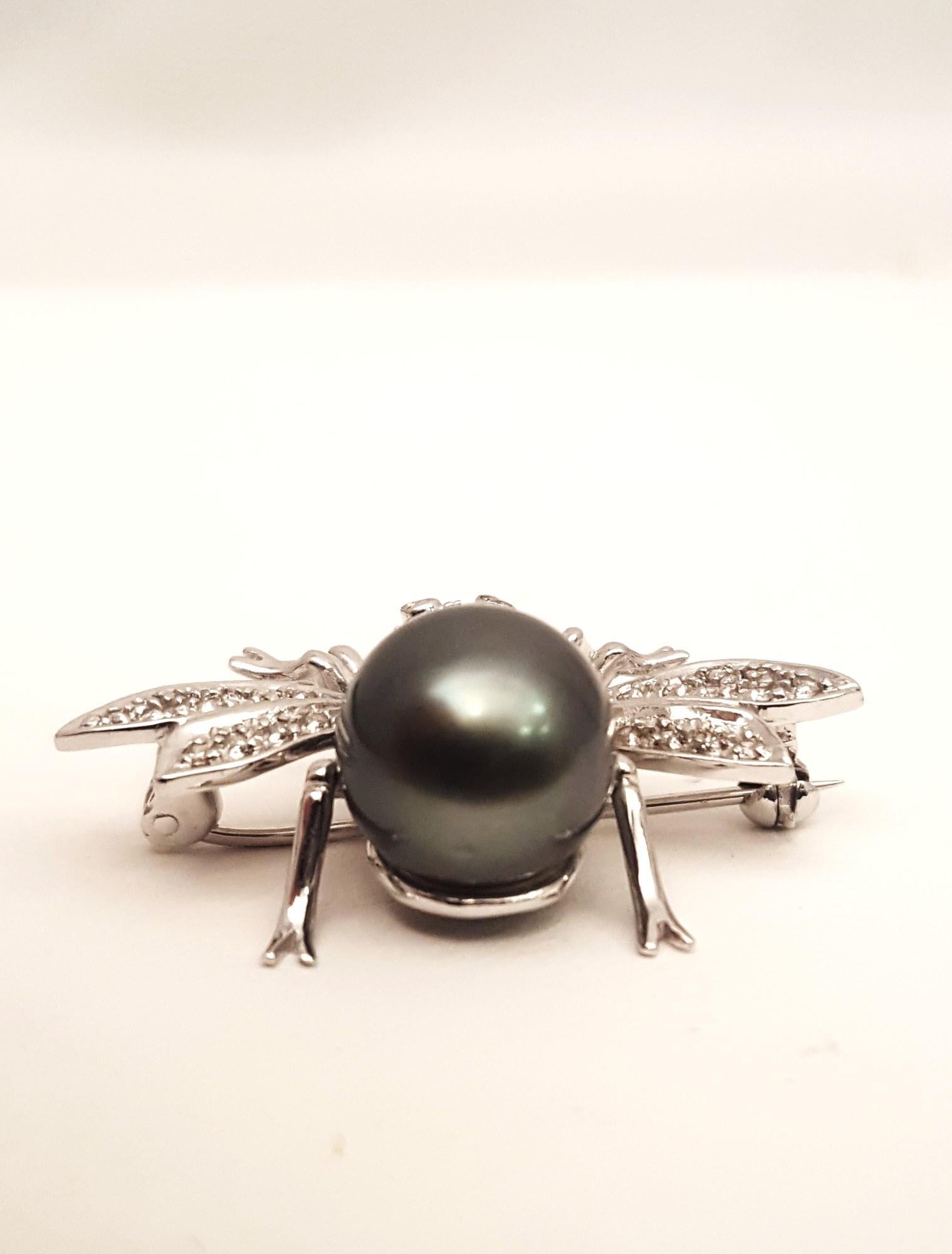 14 Karat White Gold and Sterling Silver Faux Pearl and Diamond Bee Brooch 1