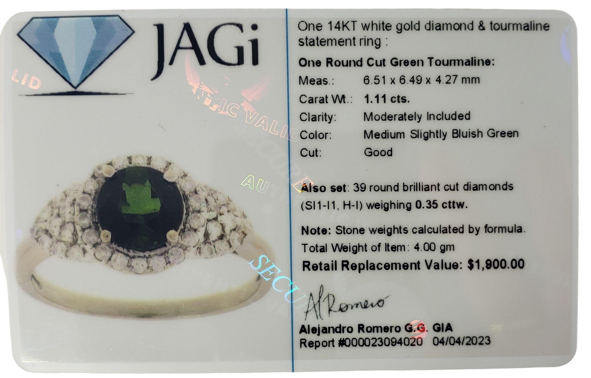 14 Karat White Gold and Tourmaline Ring Size 7.75 For Sale 2