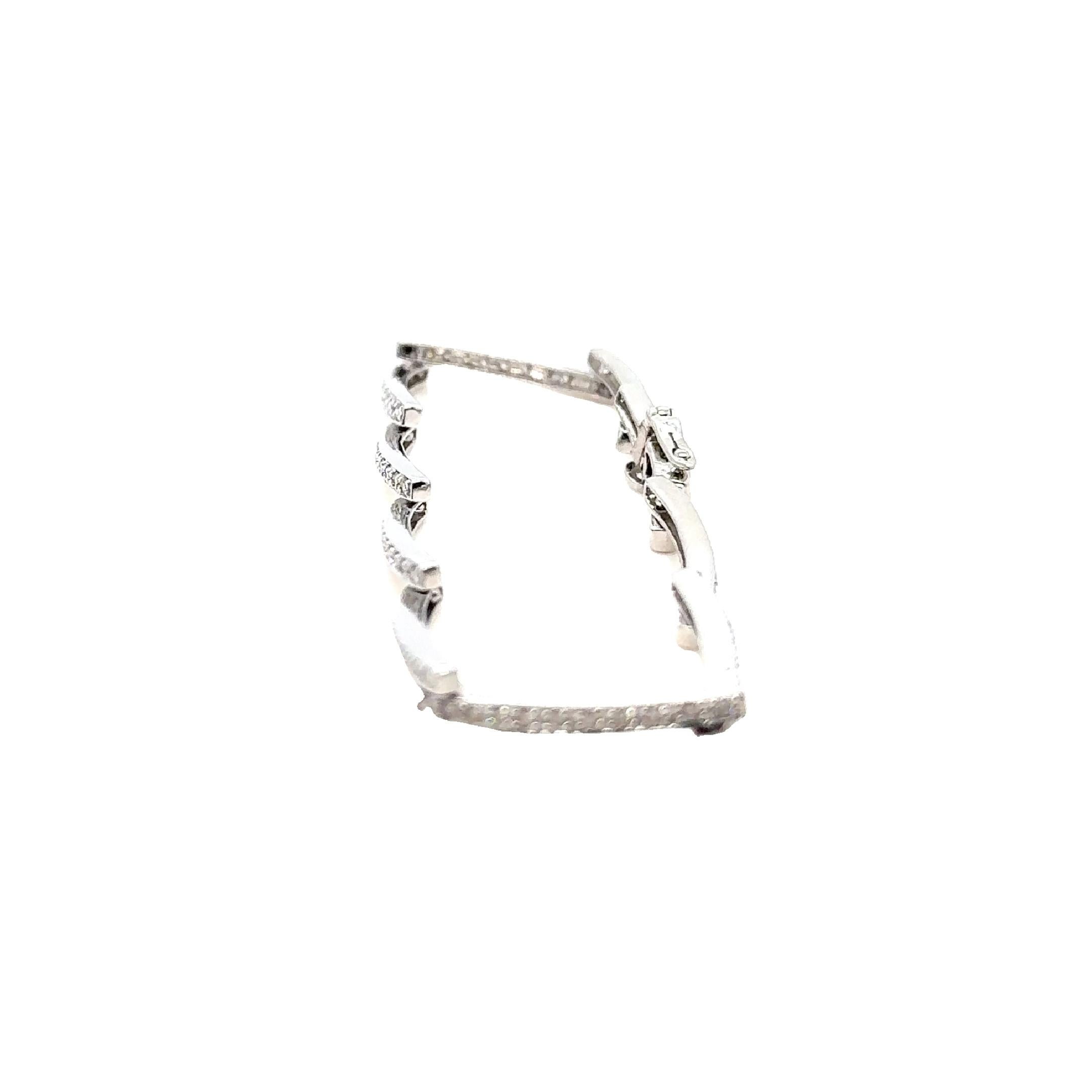 Bracelet à maillons d'angle en or blanc 14 carats et diamants Bon état - En vente à Coral Gables, FL