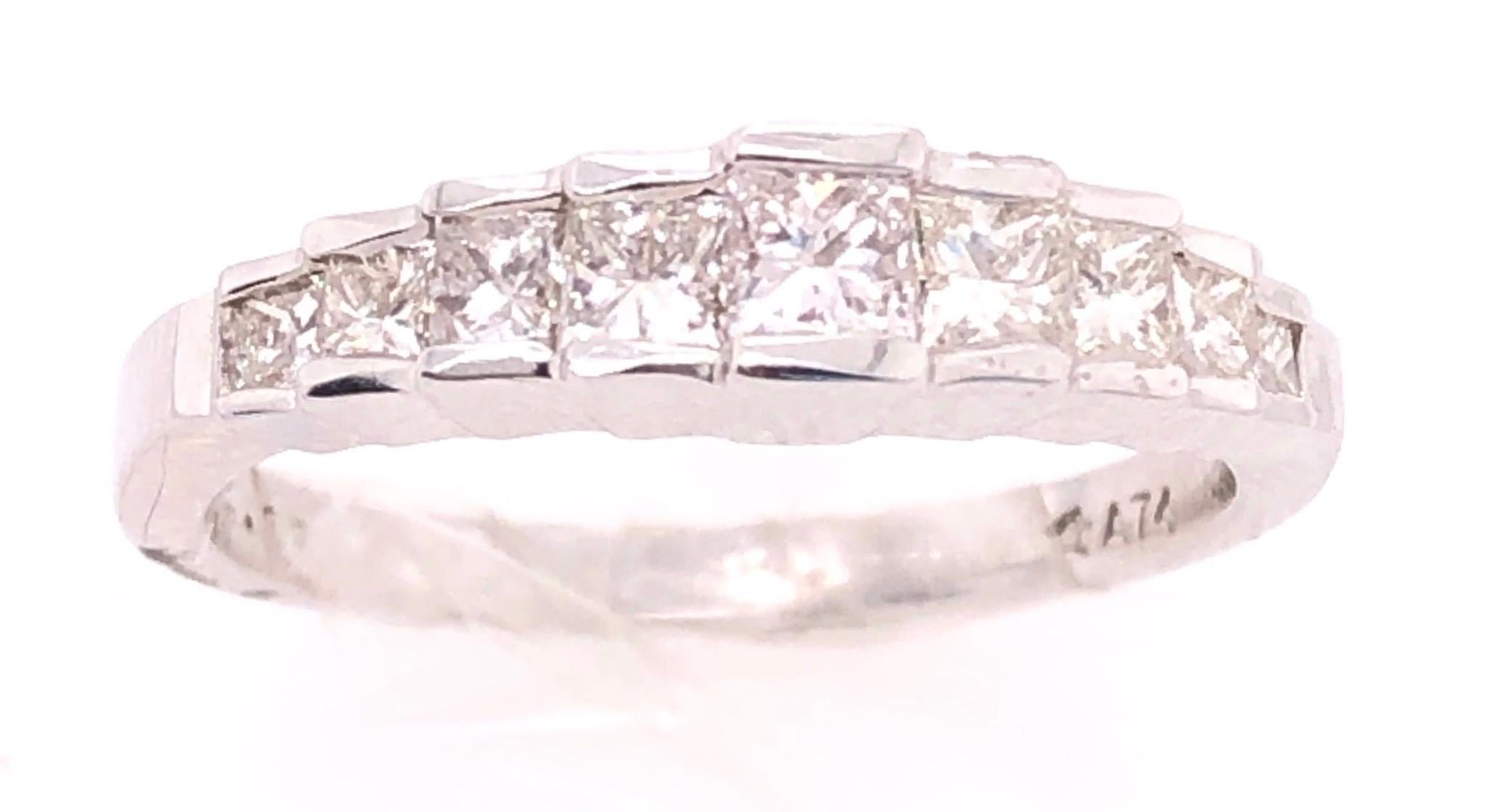 14 Karat White Gold Anniversary Ring with Diamonds 0.77 Total Diamond Weight For Sale 2