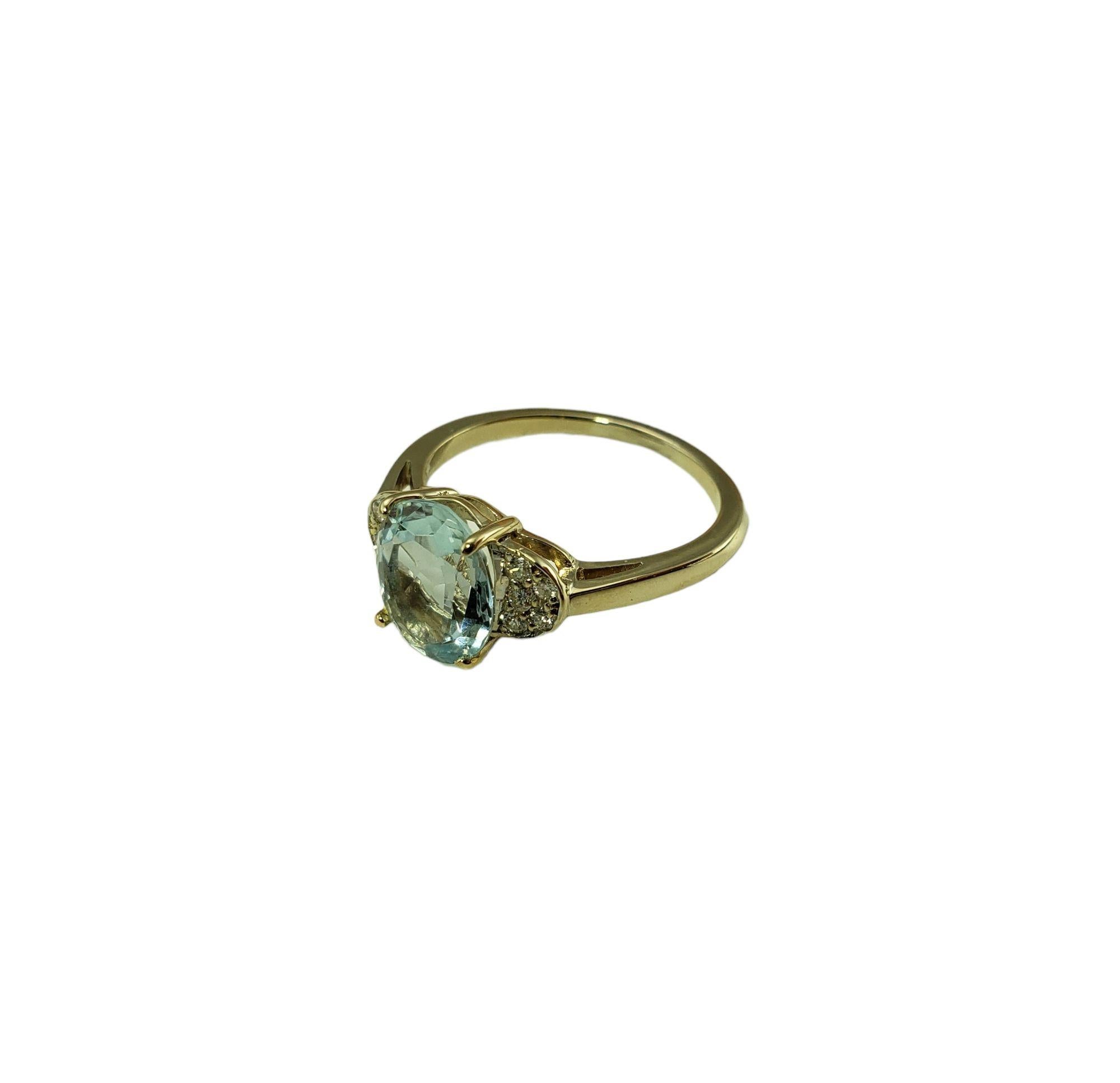 14 Karat White Gold Aquamarine and Diamond Ring #13330 In Good Condition For Sale In Washington Depot, CT