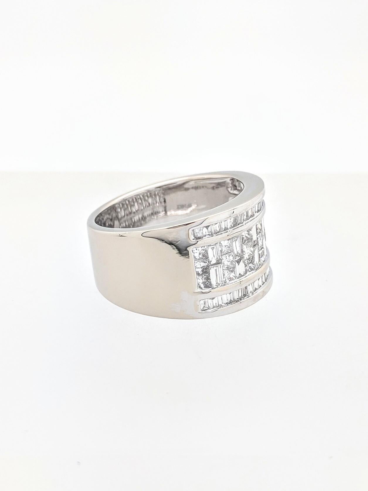 14 Karat White Gold Baguette and Princess Cut Diamond Wide Band 3 Carat VS1/F In Excellent Condition In Gainesville, FL