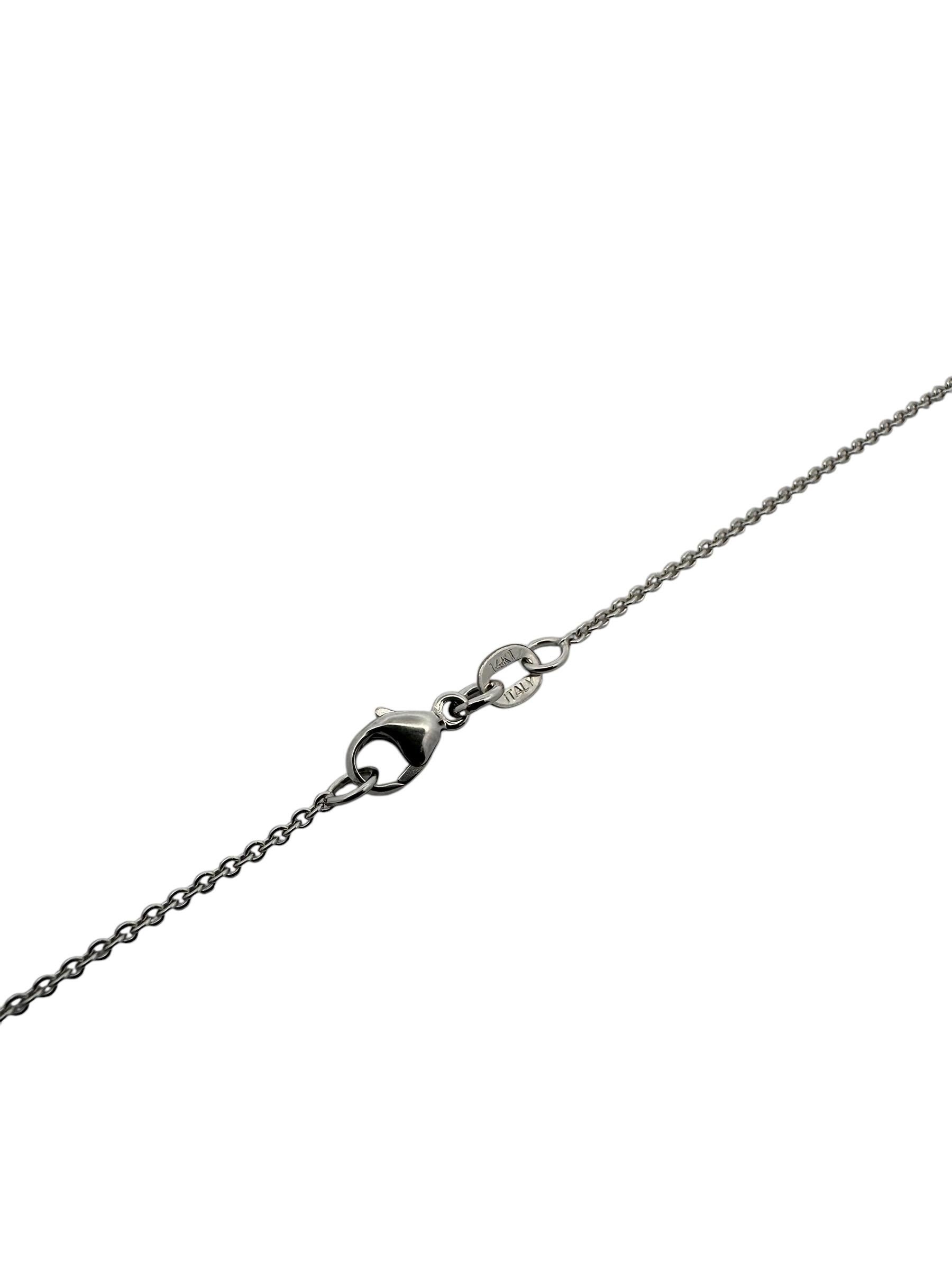 Collier pendentif initial « L » en or blanc 14 carats avec diamants baguettes et ronds en vente 3