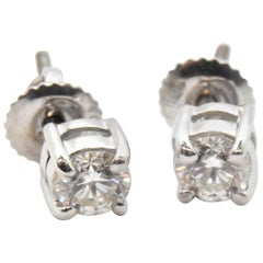 14 Karat White Gold Basket 0.60 Carat Diamond Studs