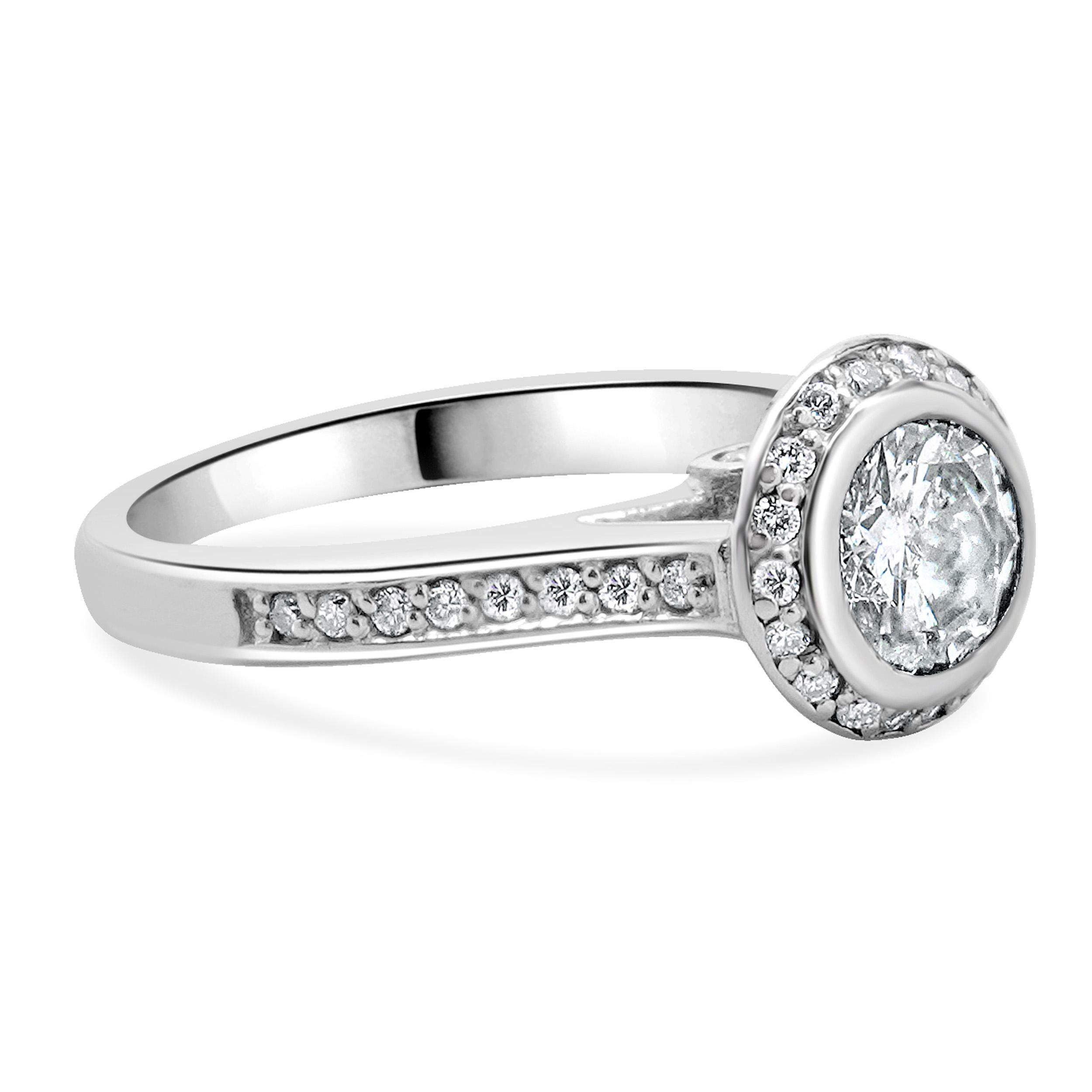 14 Karat White Gold Bezel Set Diamond Engagement Ring In Excellent Condition For Sale In Scottsdale, AZ