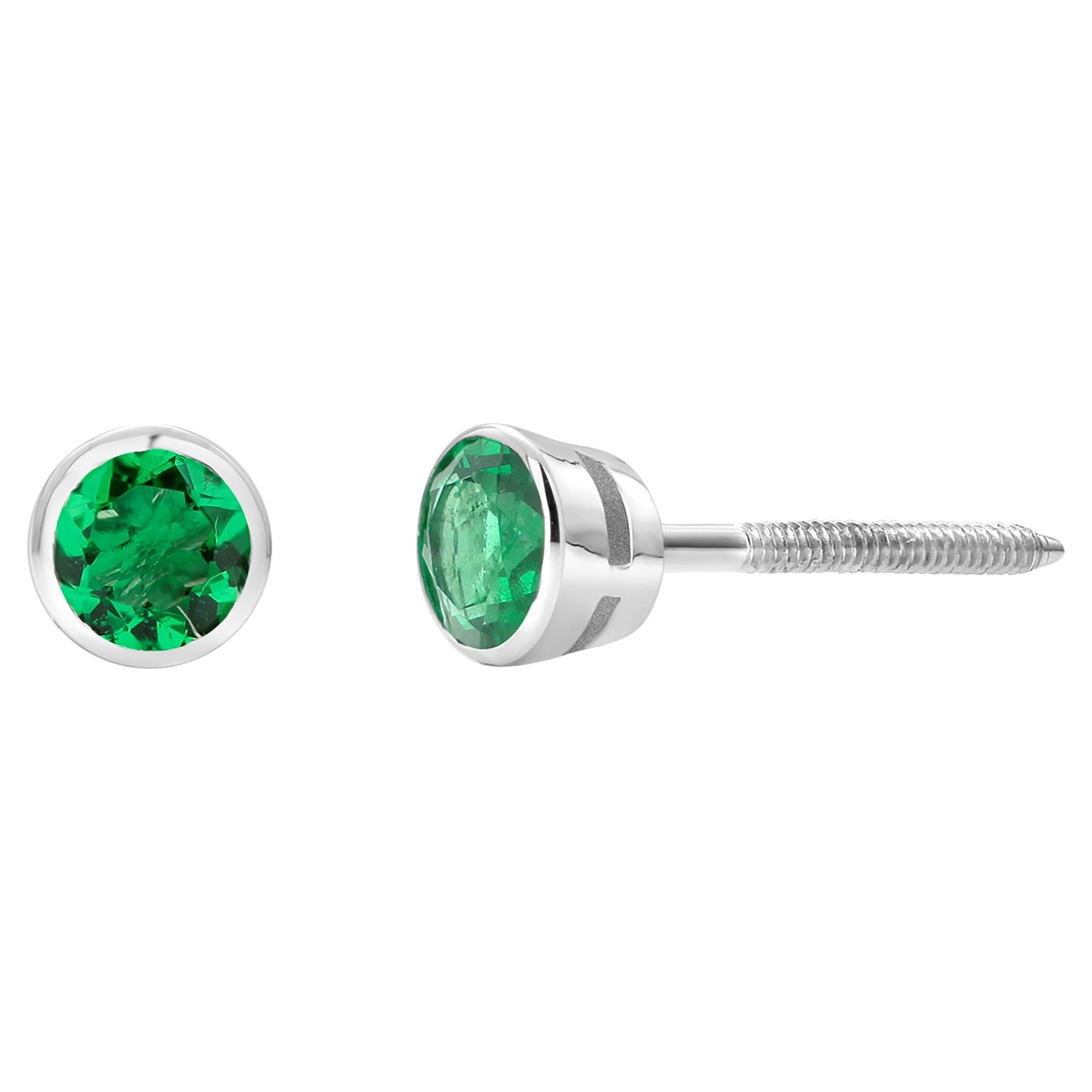 Contemporary 14 Karat White Gold Bezel-Set Pair Round Emerald 0.70 Carat Screw Back Earrings
