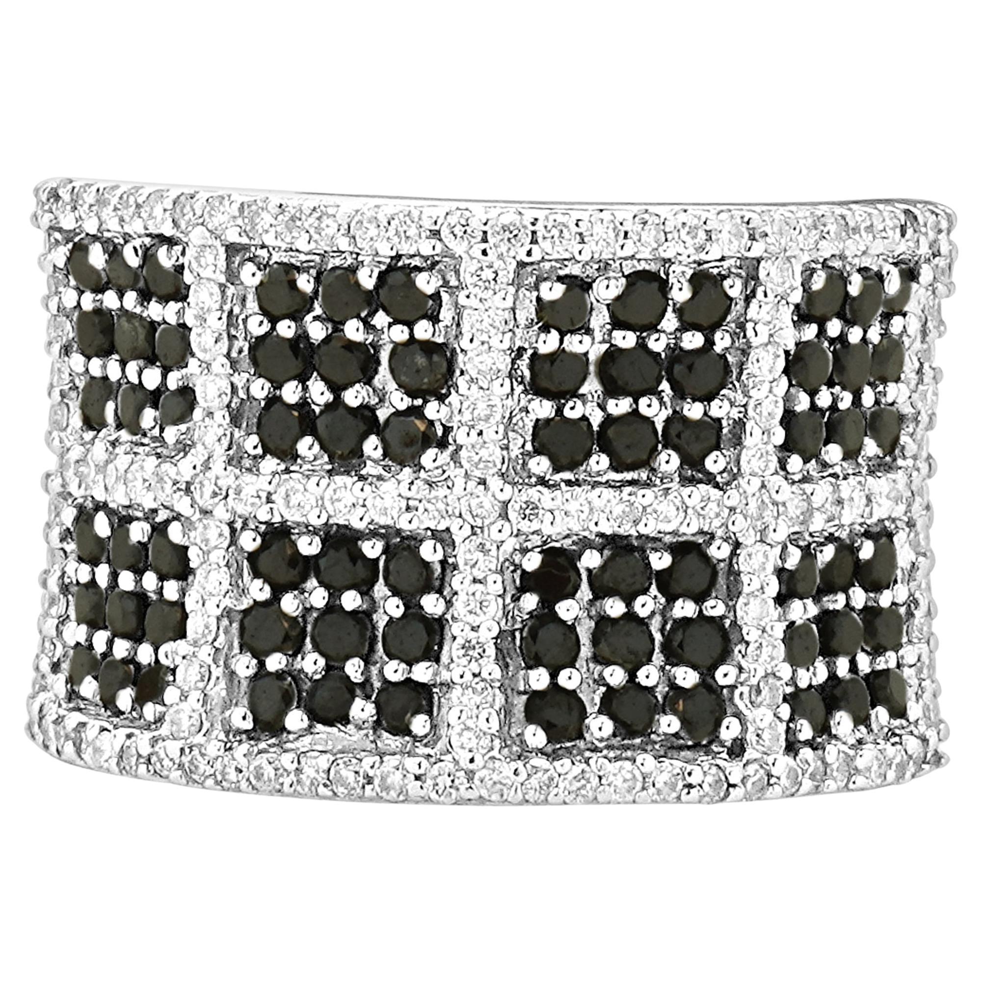 14 Karat White Gold Black and White Diamond Block Ring
