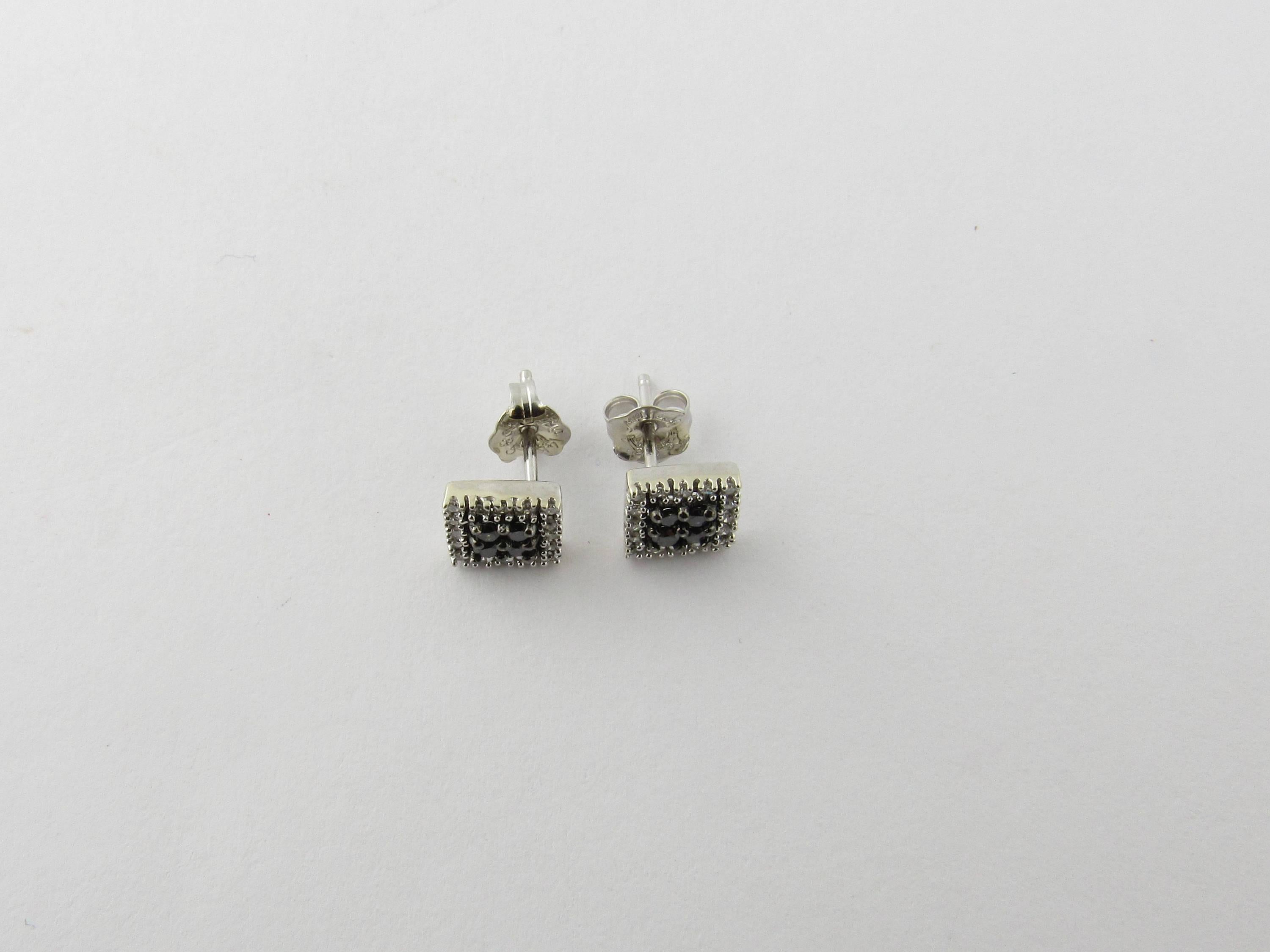 14 Karat White Gold Black and White Diamond Earrings 1