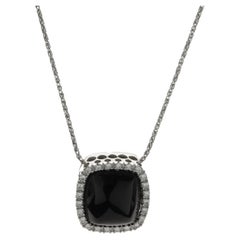 Collier en or blanc 14 carats avec onyx noir et diamants