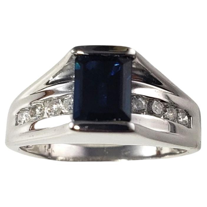 14 Karat White Gold Blue Sapphire Diamond Ring Size 5.75 #14872 For Sale