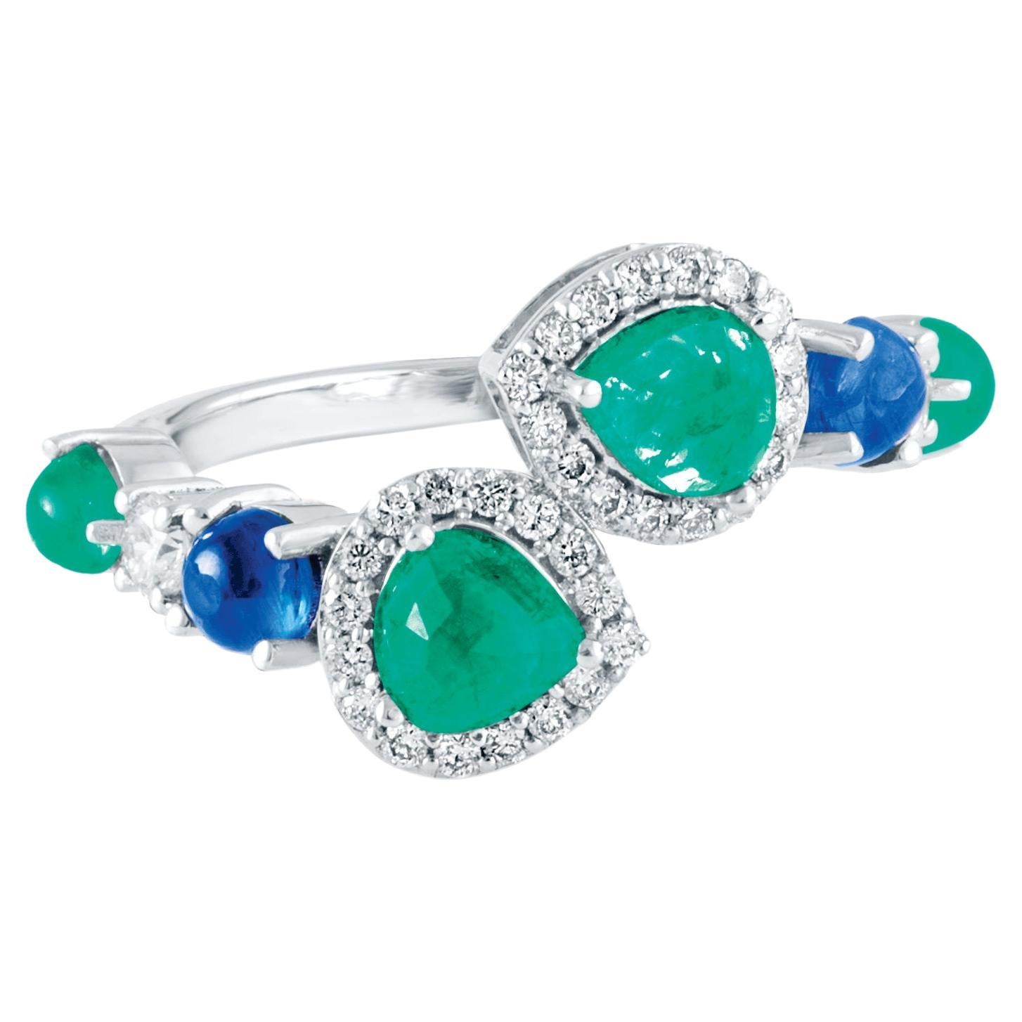 14 Karat Weißgold Ring mit blauem Saphir, grünem Smaragd und weißem Diamanten