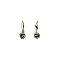 Ohrringe aus 14 Karat Weißgold mit blauem Topas und Diamanten #18659