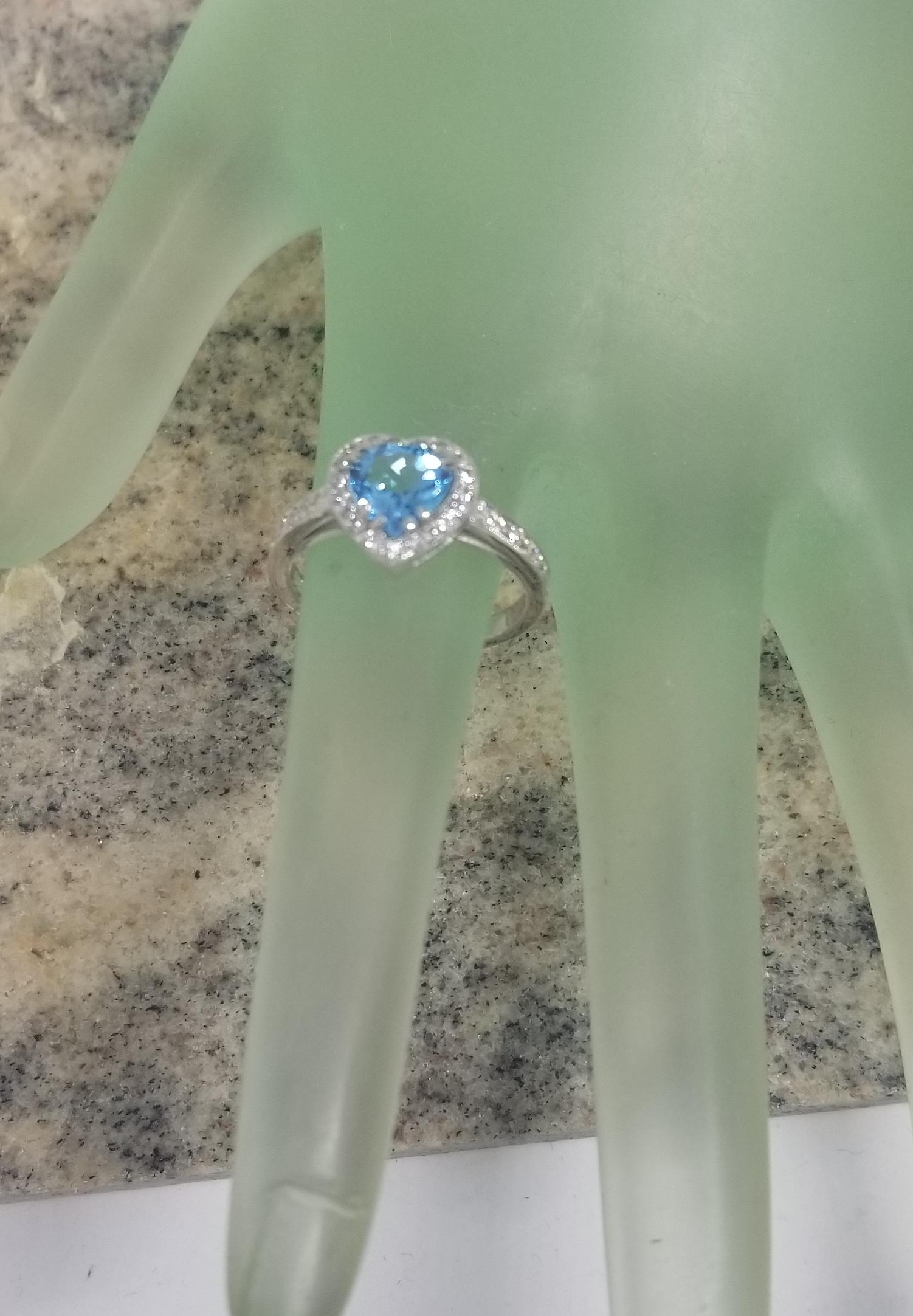 Women's or Men's 14 Karat White Gold Blue Topaz and Diamond Heart Halo Ring For Sale
