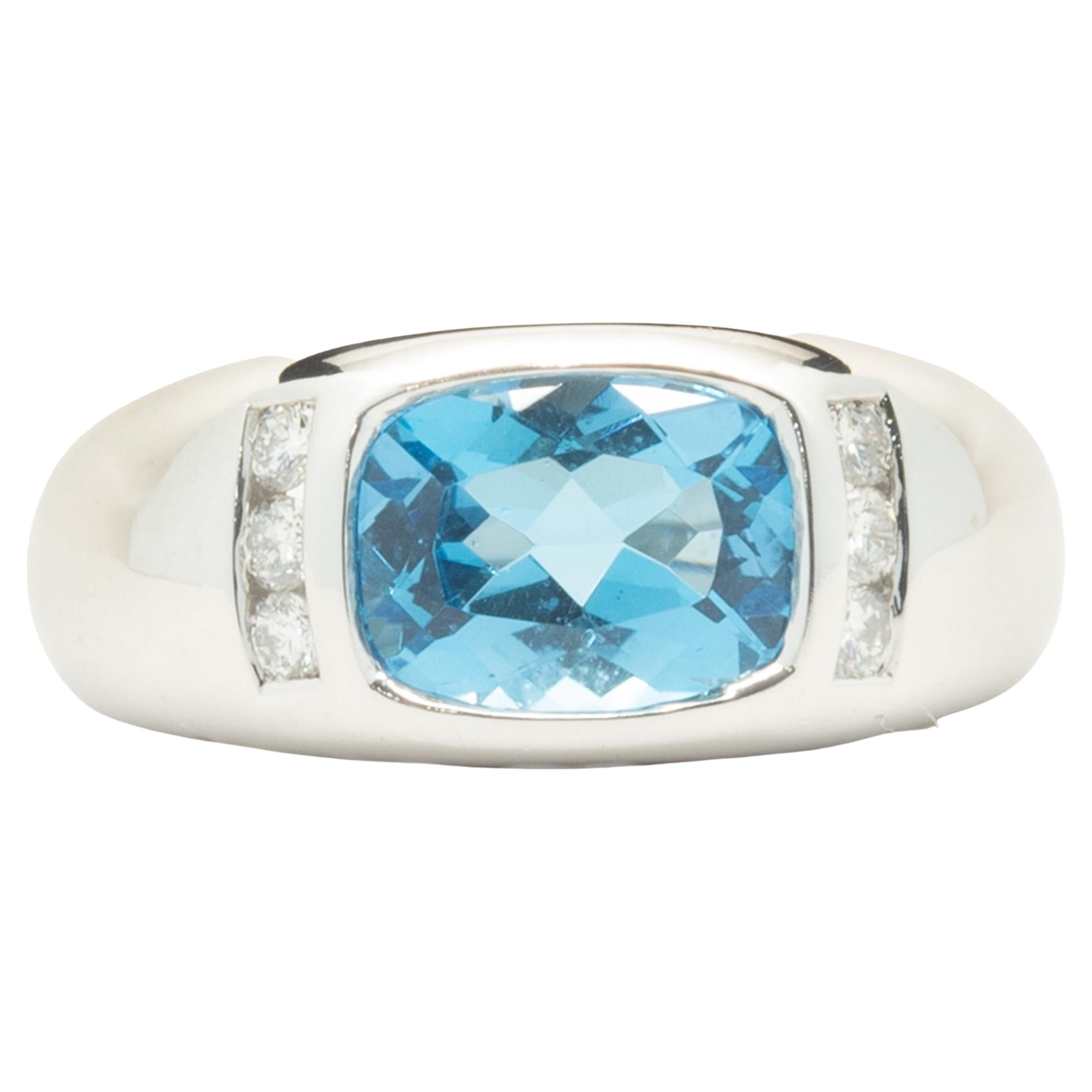 14 Karat White Gold Blue Topaz and Diamond Ring For Sale