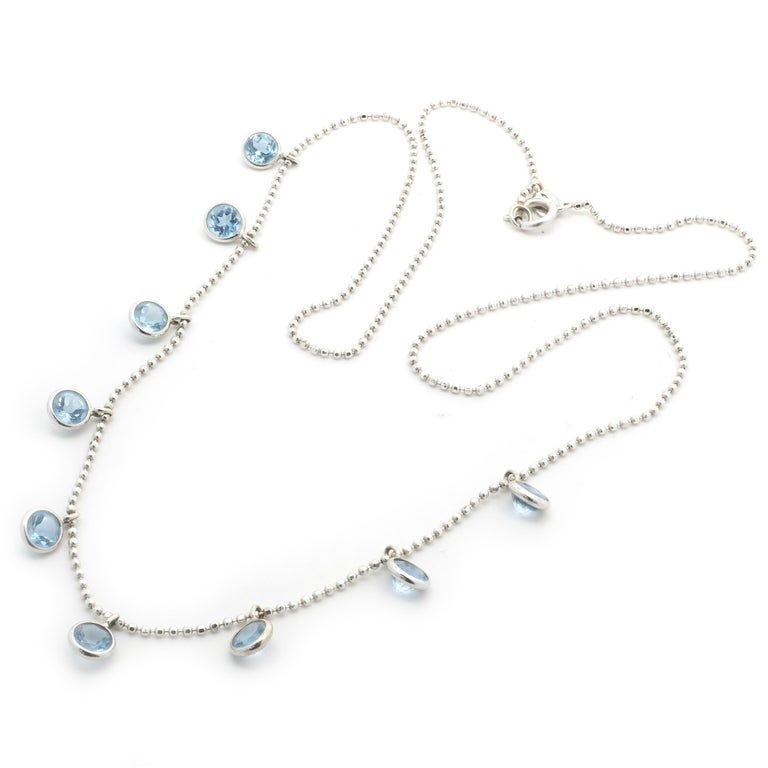 14 Karat White Gold Blue Topaz Drop Necklace For Sale at 1stDibs