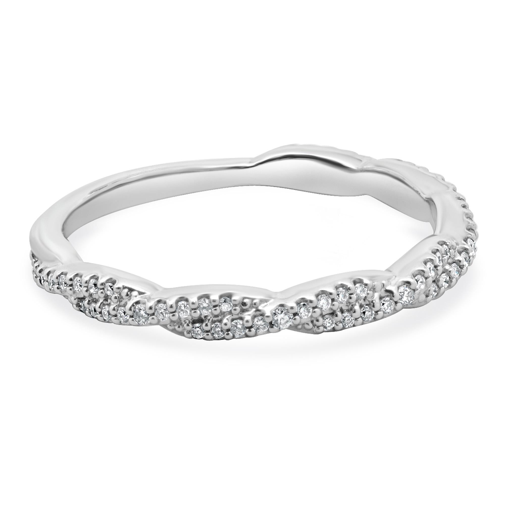 14 Karat White Gold Braided Diamond Band In Excellent Condition For Sale In Scottsdale, AZ
