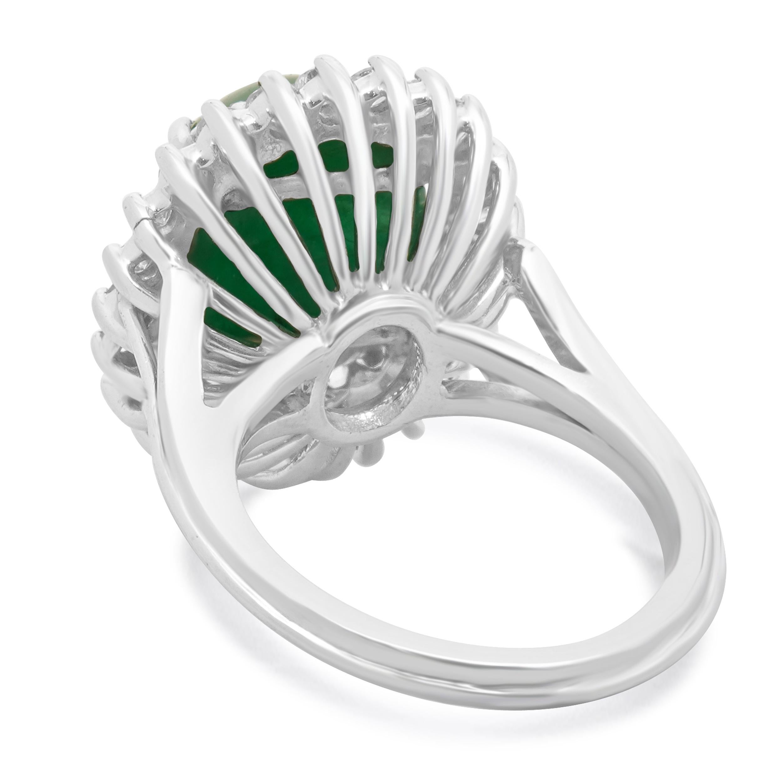 14 Karat White Gold Cabochon Emerald With Diamond Halo Ring In Excellent Condition For Sale In Scottsdale, AZ