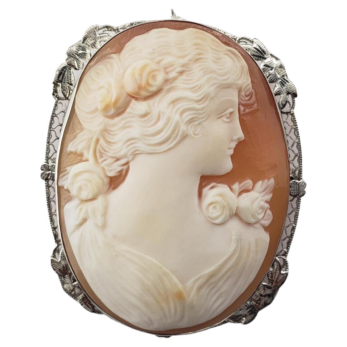 14 Karat White Gold Cameo Brooch/Pendant #15511 For Sale
