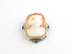 14 Karat White Gold Cameo Brooch / Pendant
