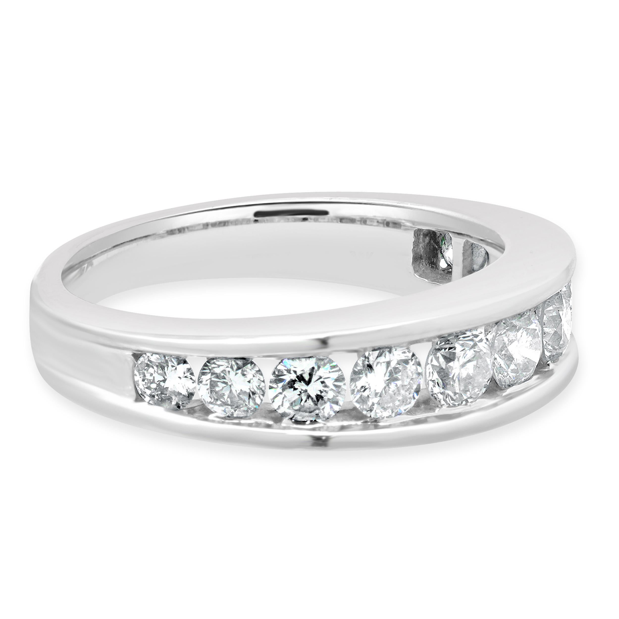 Fascia con diamanti incastonati in oro bianco 14 carati In condizioni ottime in vendita a Scottsdale, AZ