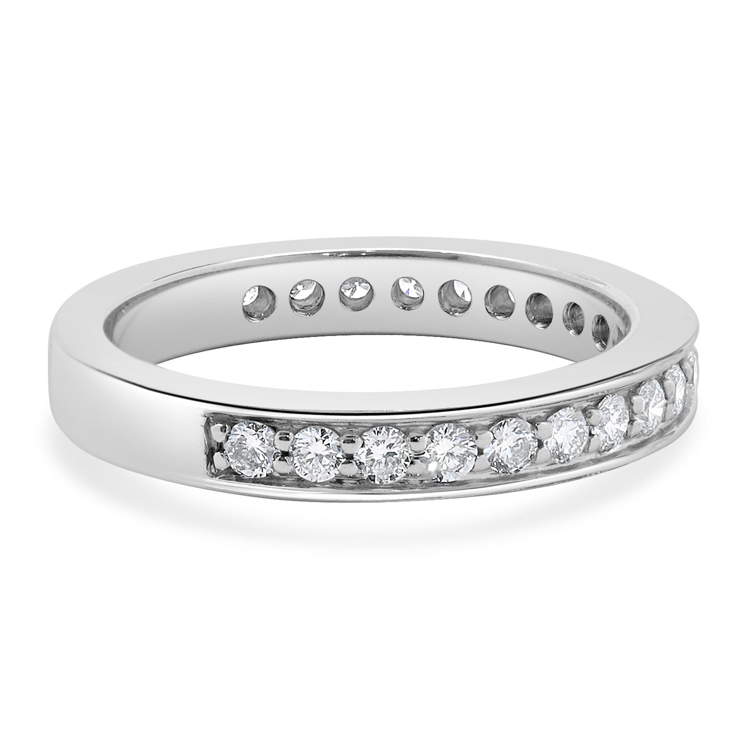 14 Karat White Gold Channel Set Diamond Eternity Band In Excellent Condition For Sale In Scottsdale, AZ