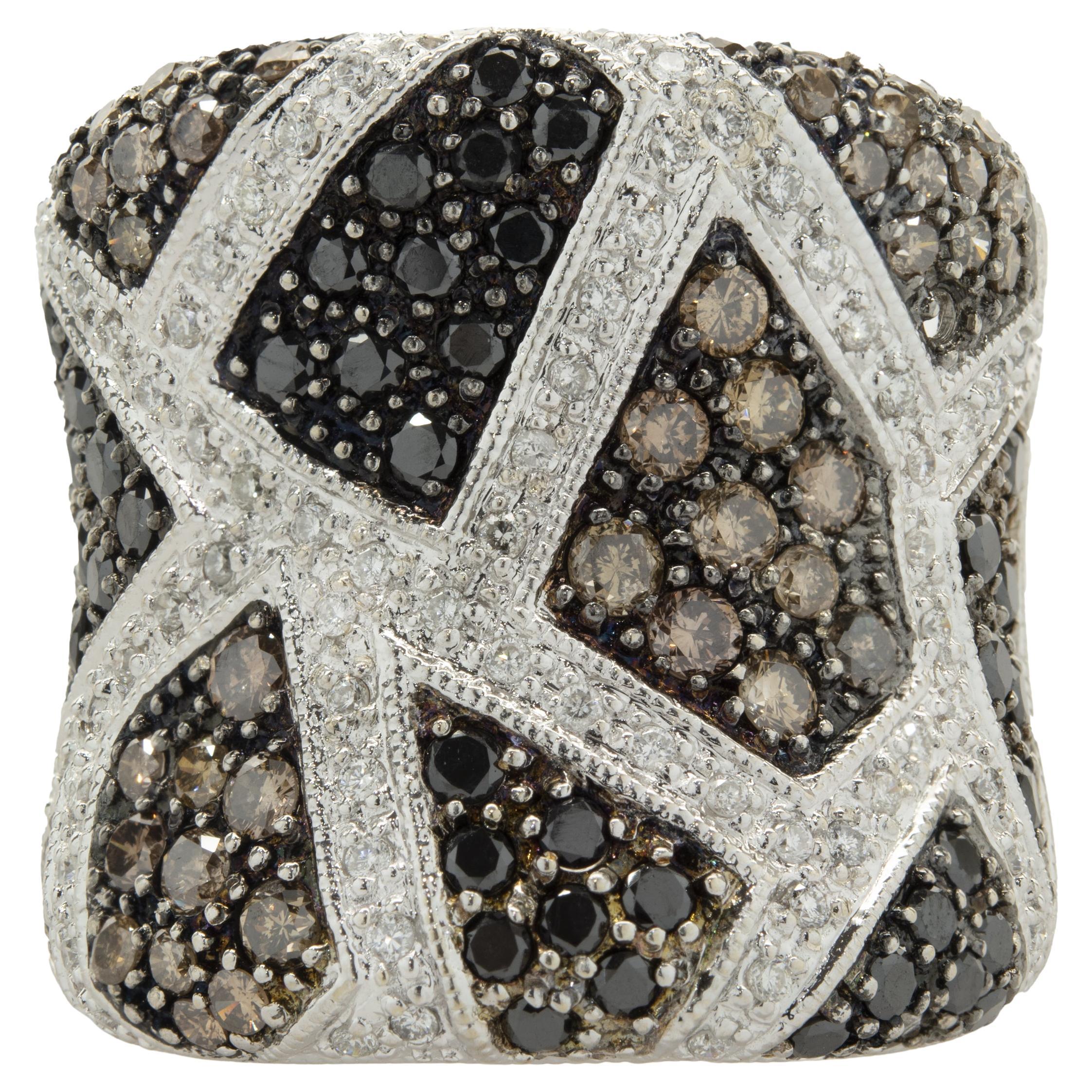 14 Karat White Gold Chocolate, Black, and White Wide Diamond Cigar Band For Sale