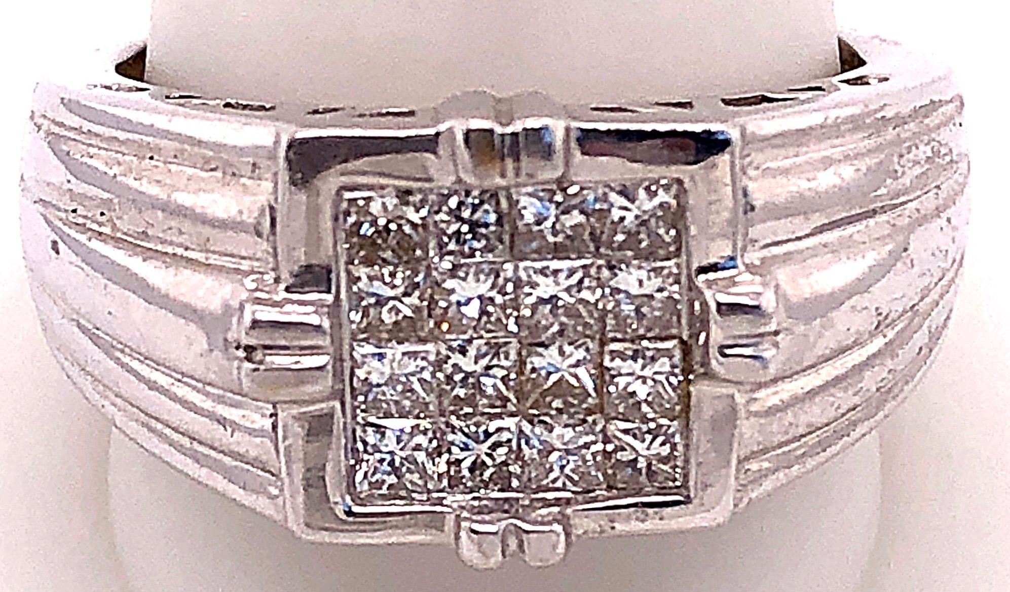 Modern 14 Karat White Gold Cluster Diamond Ring For Sale