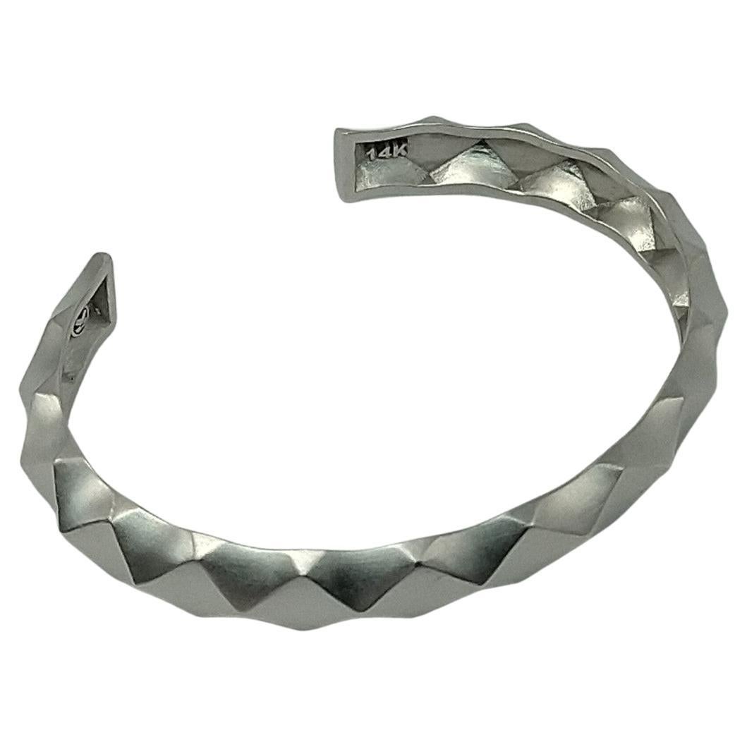 Contemporary 14 Karat White Gold Concave Rhombus Unisex Cuff Bracelet For Sale