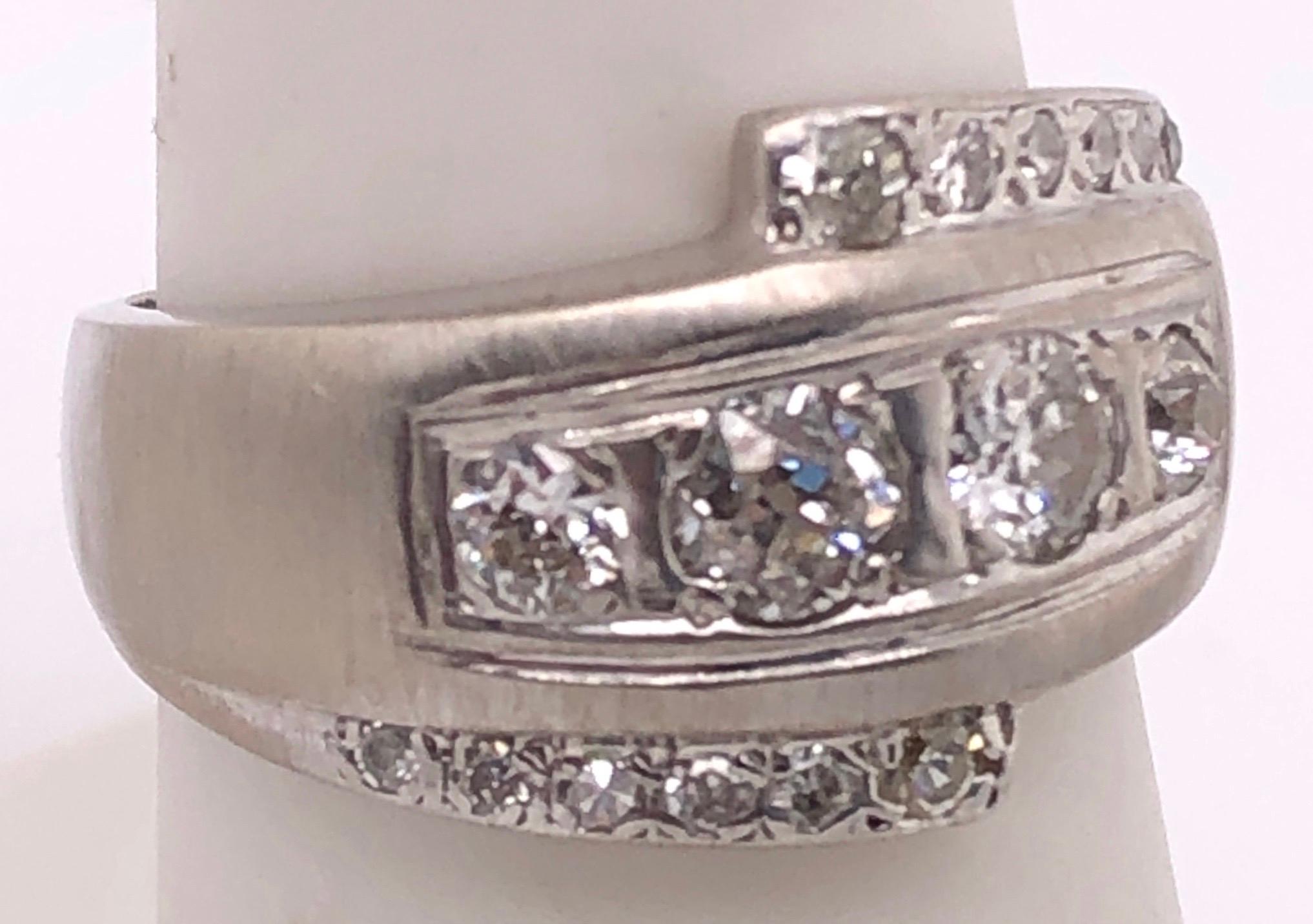 Women's or Men's 14 Karat White Gold Contemporary Diamond Band Wedding Bridal Ring For Sale