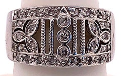 14 Karat White Gold Contemporary Ring with Round Diamonds