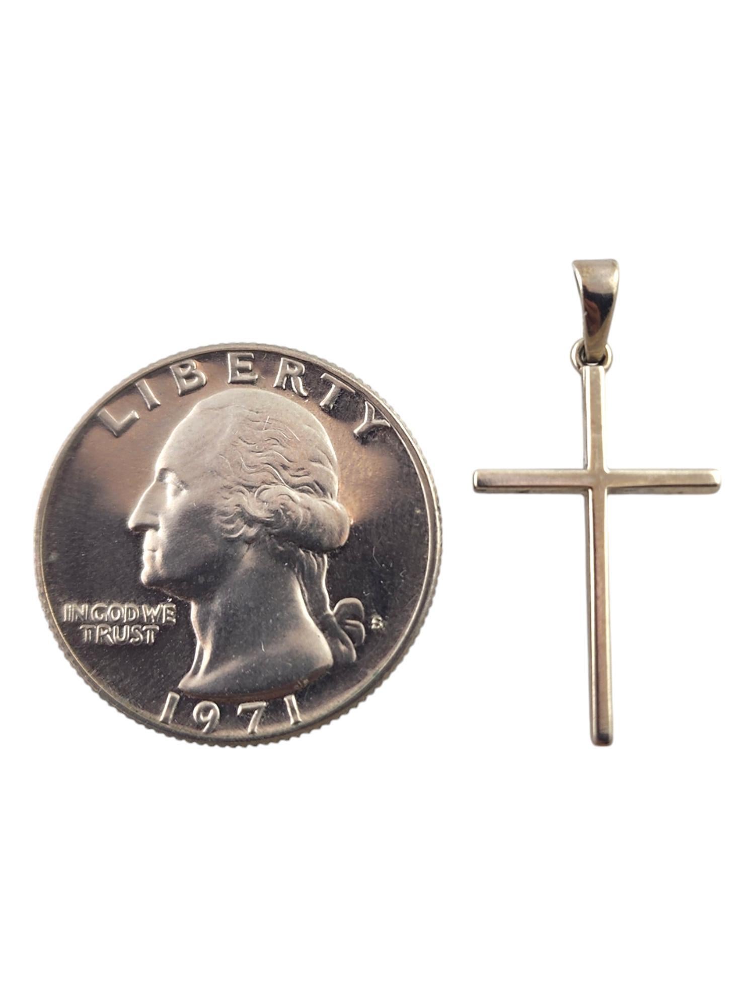 Donna Ciondolo a forma di croce in oro bianco 14 carati #19243 in vendita