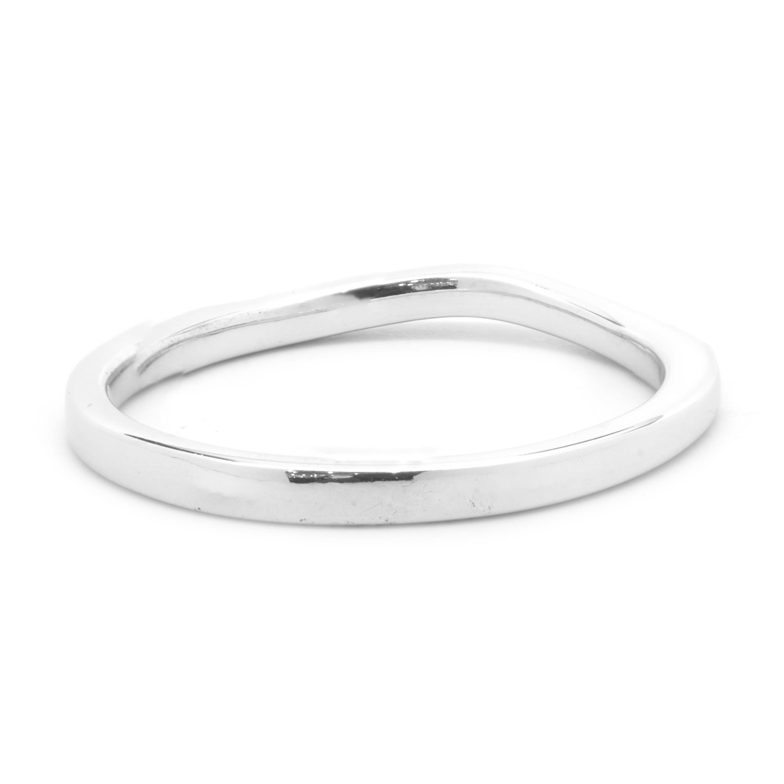 Round Cut 14 Karat White Gold Curved Diamond Band For Sale