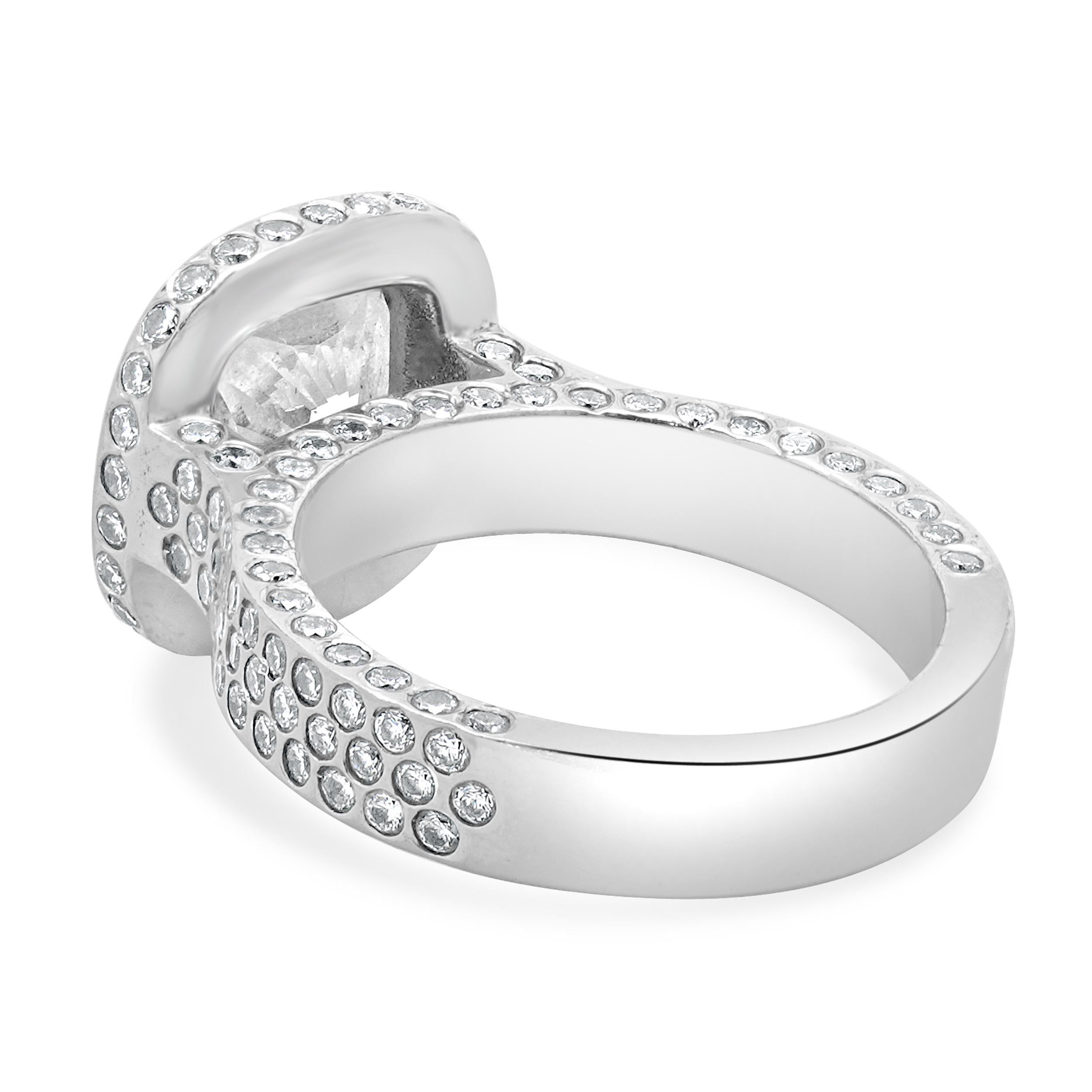 18 Karat White Gold Cushion Cut Diamond Engagement Ring In Excellent Condition In Scottsdale, AZ