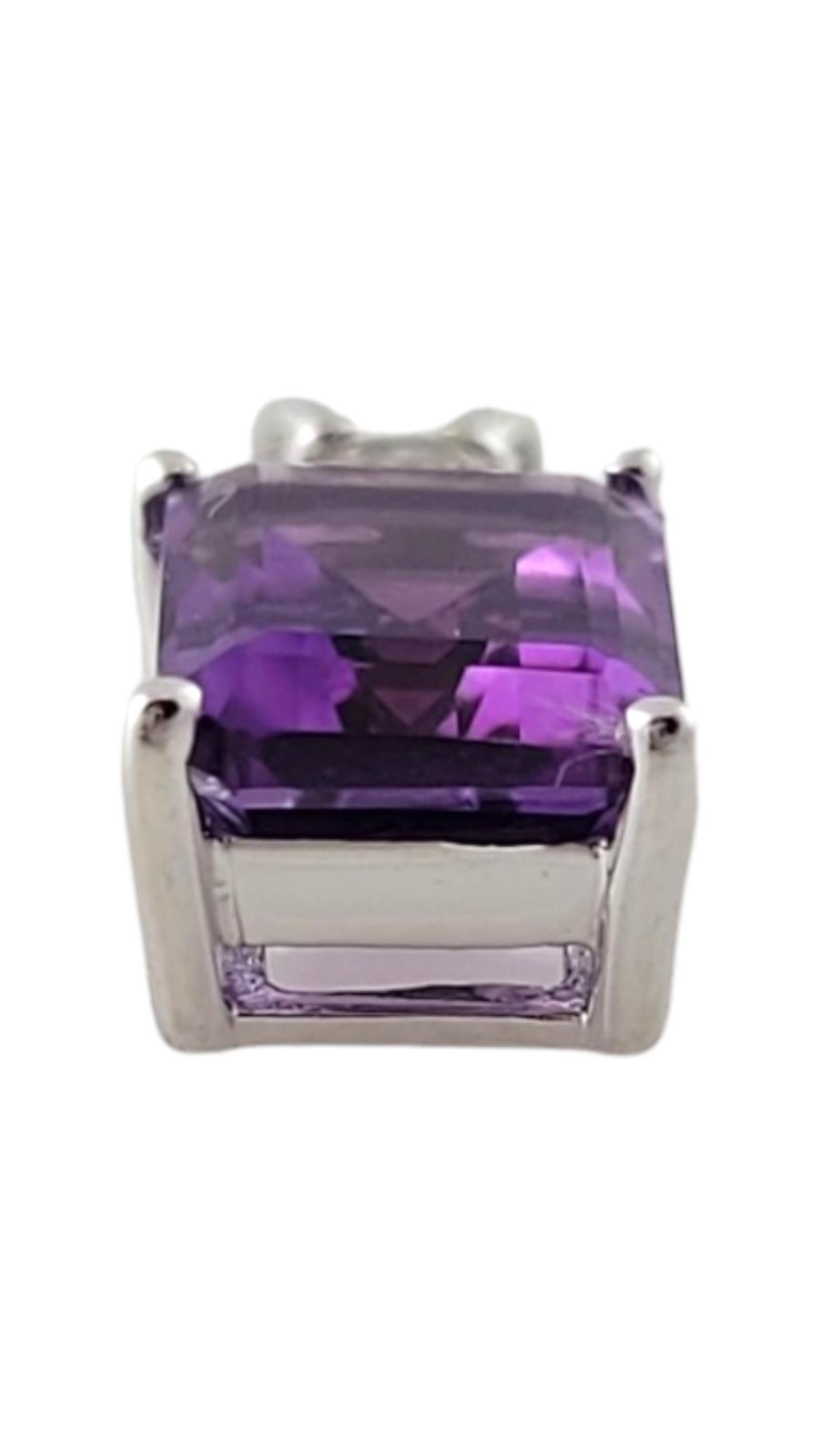 Taille émeraude Pendentif en or blanc 14 carats, diamant et améthyste n° 17777 en vente