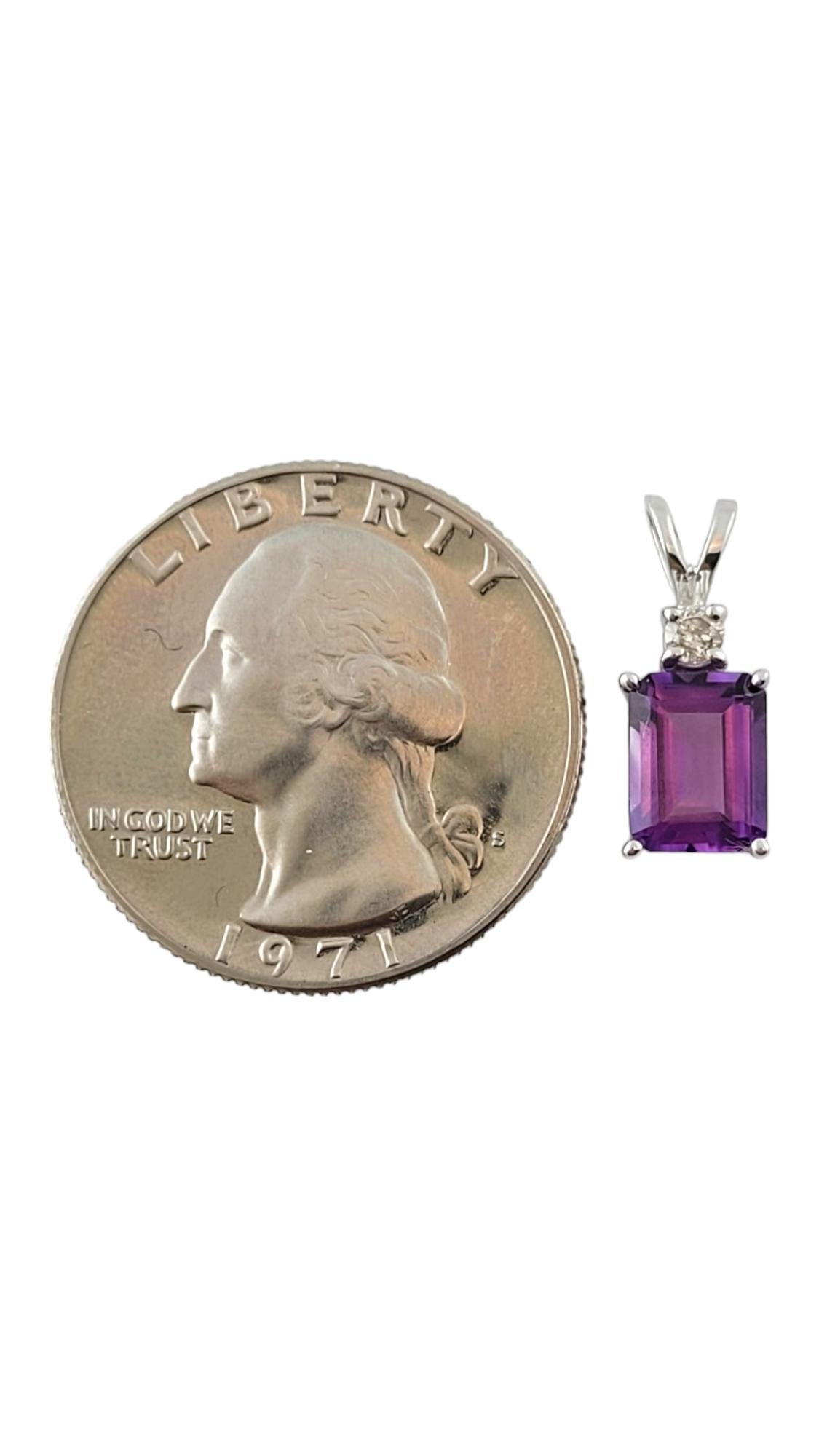 Pendentif en or blanc 14 carats, diamant et améthyste n° 17777 en vente 1