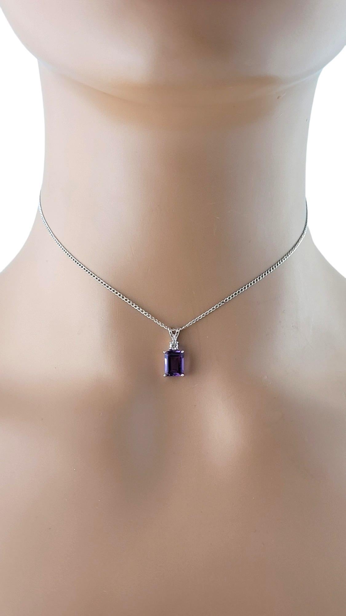 Pendentif en or blanc 14 carats, diamant et améthyste n° 17777 en vente 2