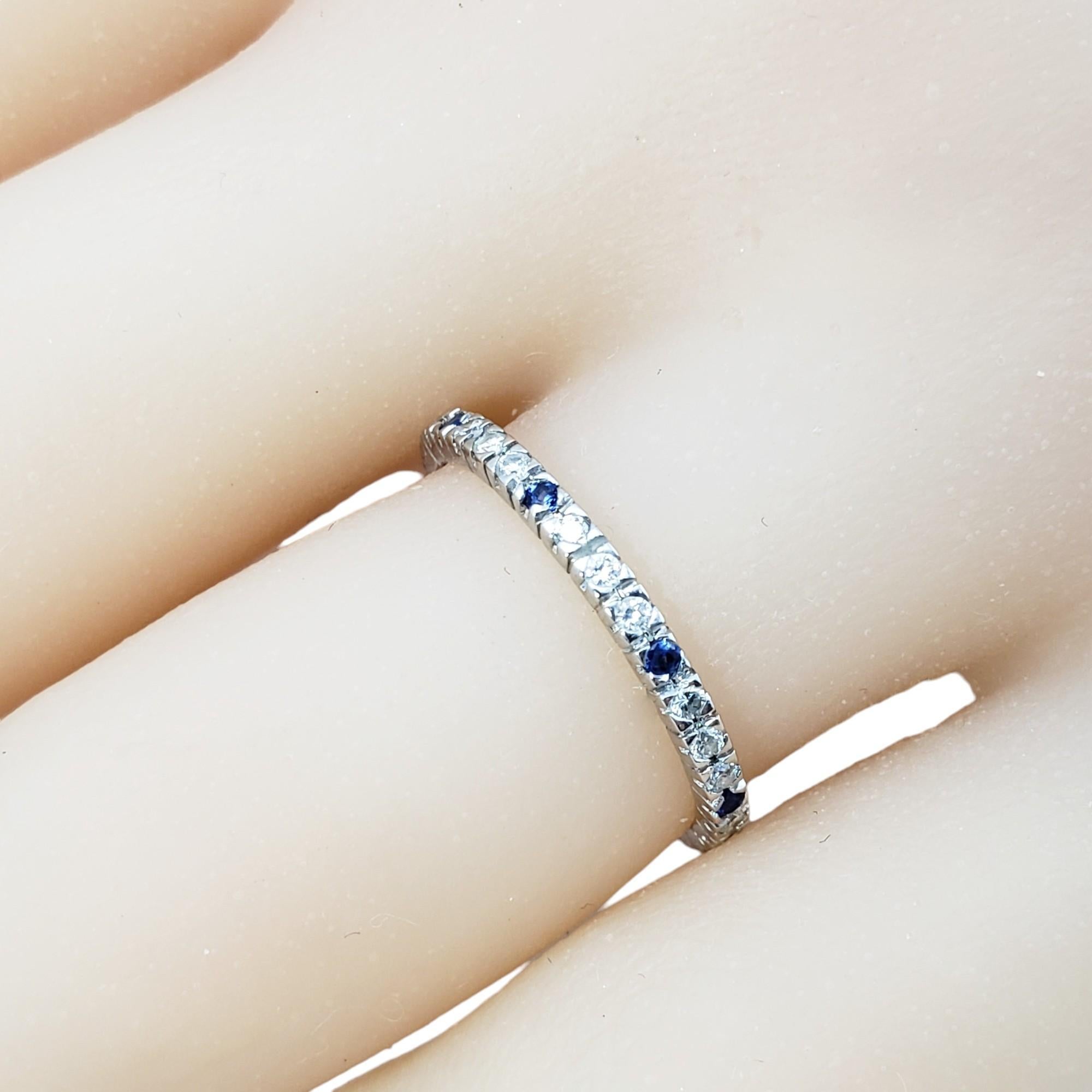 14 Karat White Gold Diamond and Blue Faceted Stone Band 5.25-5.5 #17273 For Sale 3