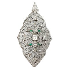 Pendentif/Broche en or blanc 14 carats avec diamants et émeraudes - n° 16453