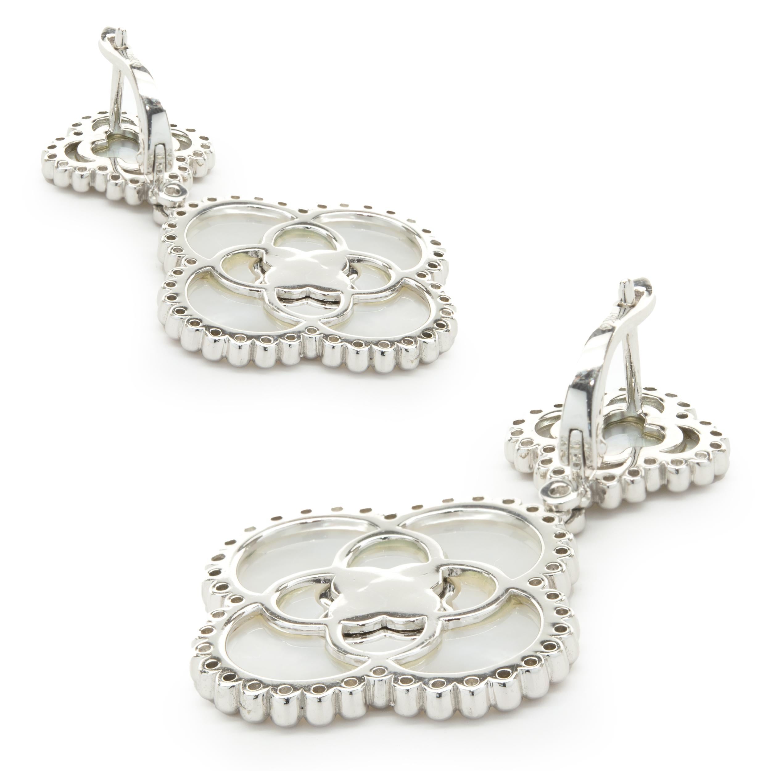 Round Cut 14 Karat White Gold Diamond and Mother of Pearl Clover Drop Earrings