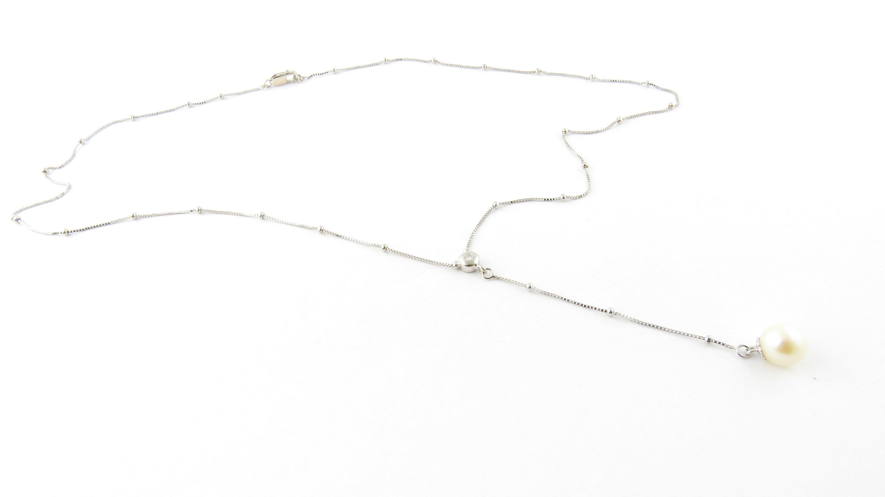 Women's 14 Karat White Gold Diamond and Pearl Drop Necklace