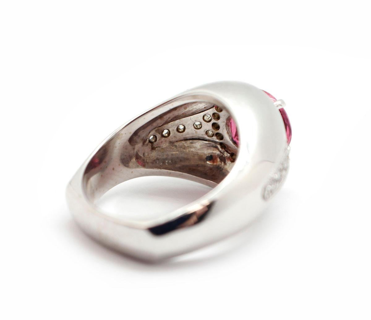 Ring aus 14 Karat Weißgold, Diamant und rosa Turmalin im Zustand „Neu“ im Angebot in Scottsdale, AZ