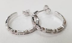 14 Karat White Gold Diamond Baguette and Round Earrings