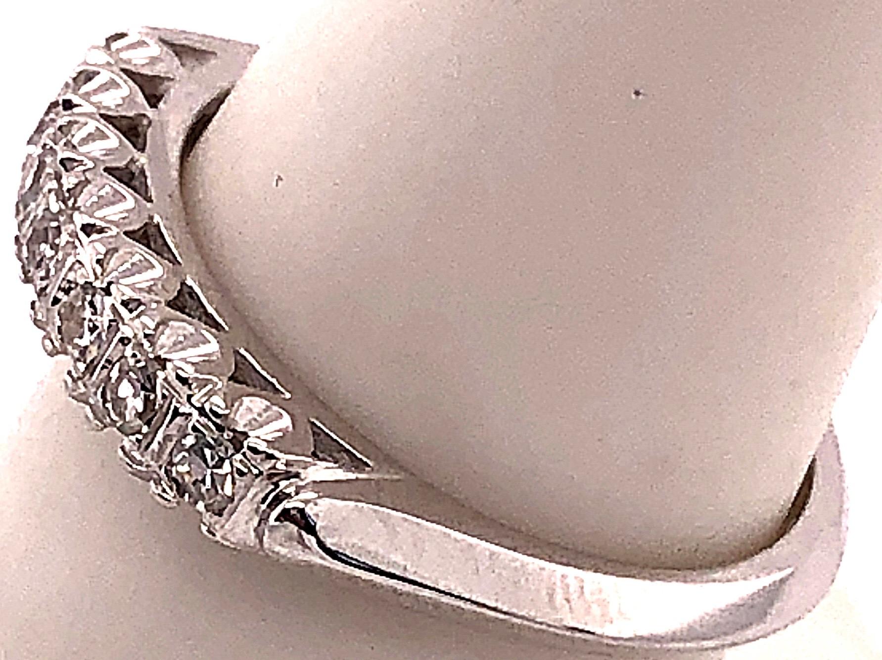 14 Karat White Gold Diamond Band Anniversary Wedding Bridal Ring In Good Condition For Sale In Stamford, CT