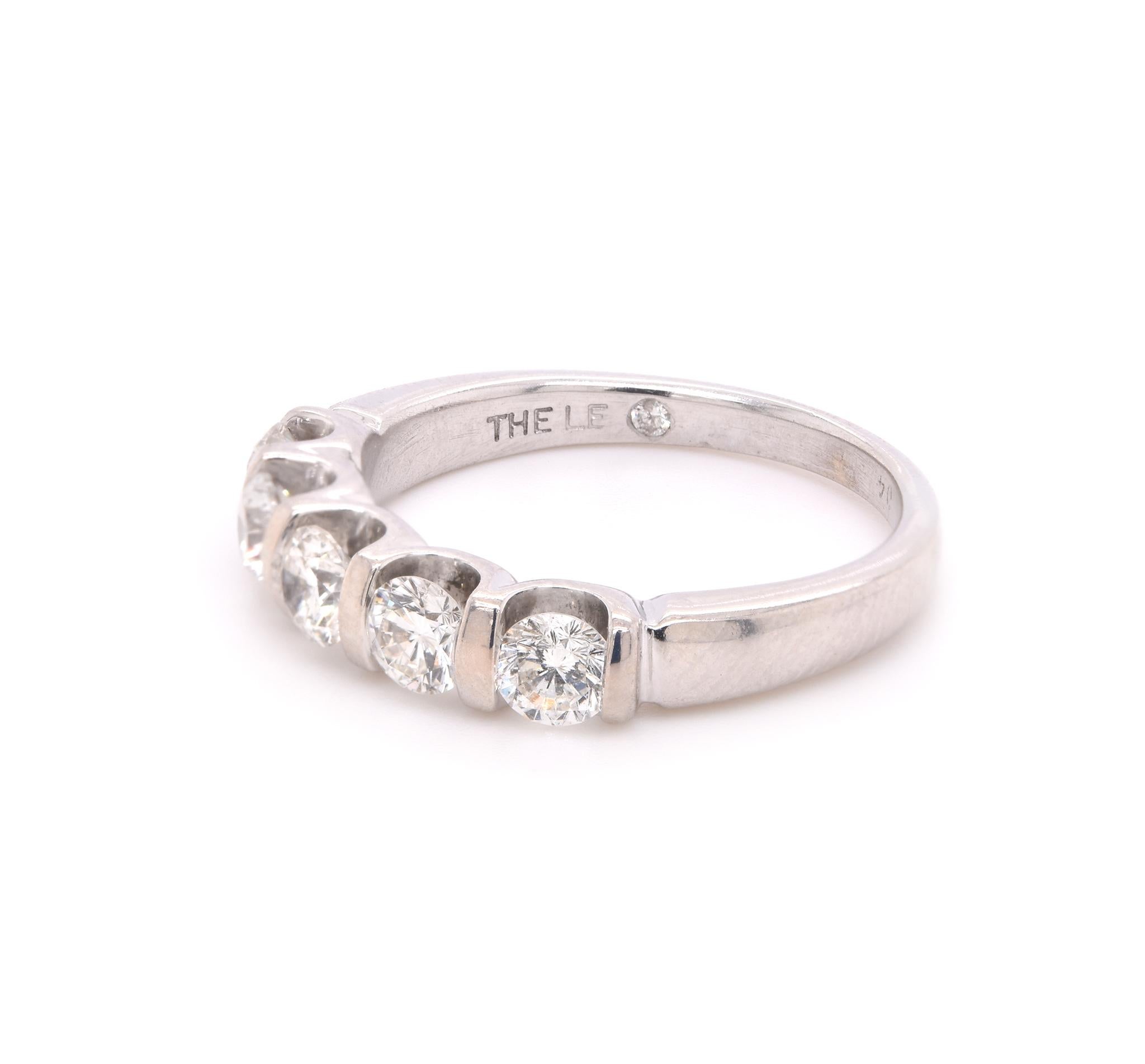 Round Cut 14 Karat White Gold Diamond Band