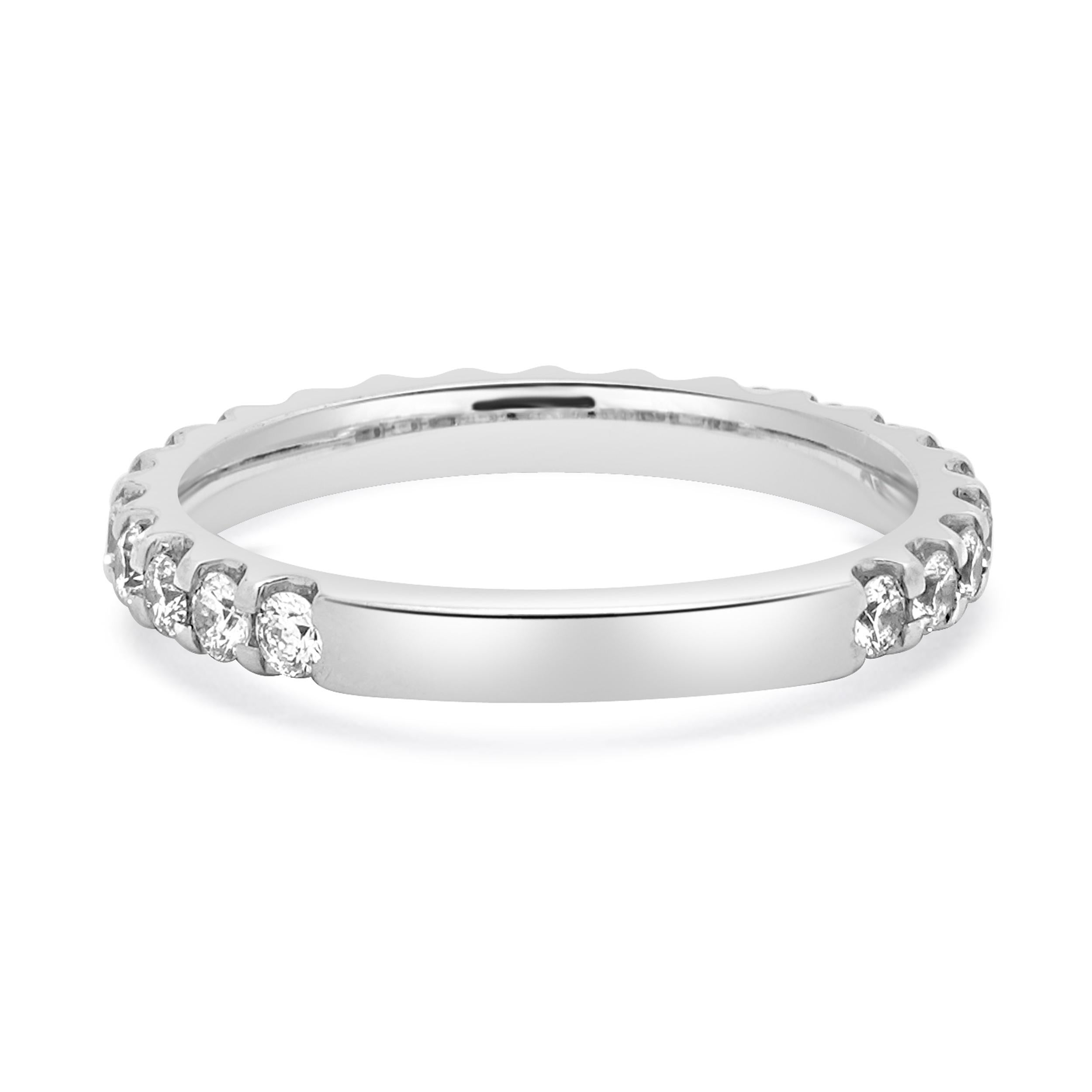 Taille ronde Bracelet en or blanc 14 carats avec diamants en vente