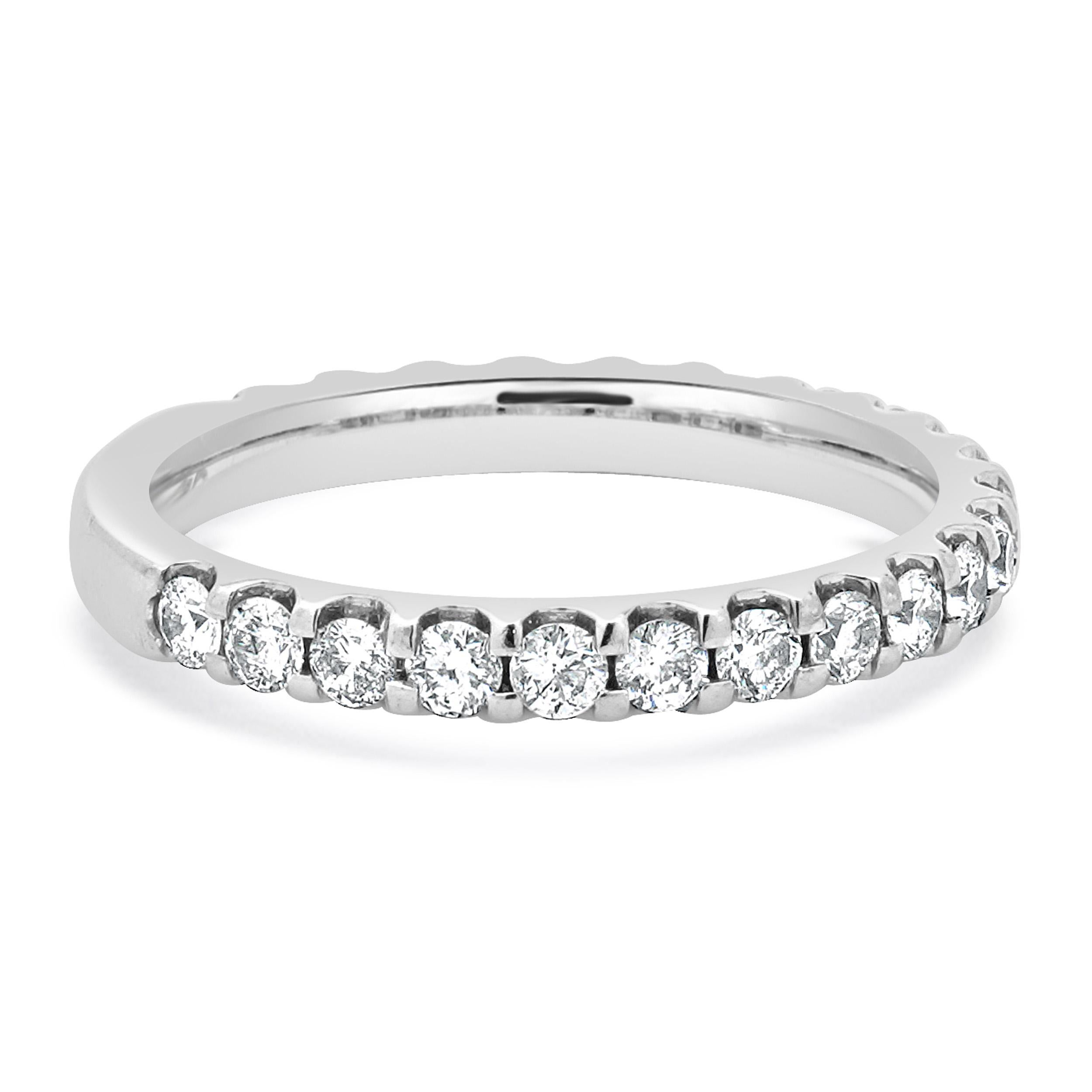 Bracelet en or blanc 14 carats avec diamants Excellent état - En vente à Scottsdale, AZ