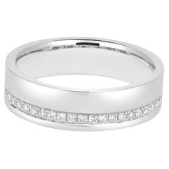 14 Karat White Gold Diamond Band